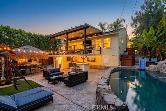 Building Photo - 660 Woodbury Rd