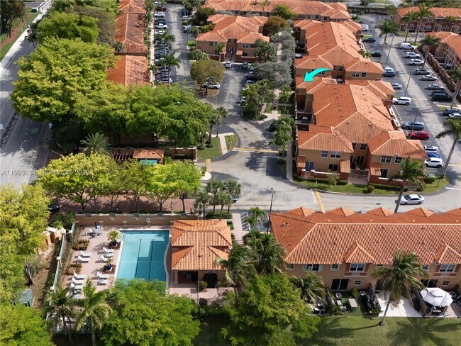 Building Photo - 6201 NW 114th Pl