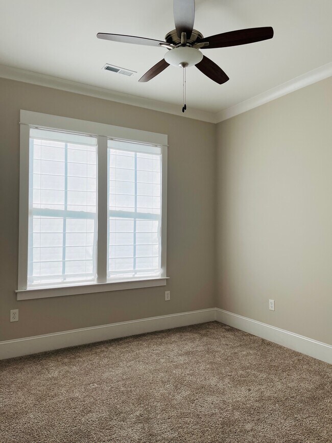 Building Photo - 311 Clift Home Pl Dr