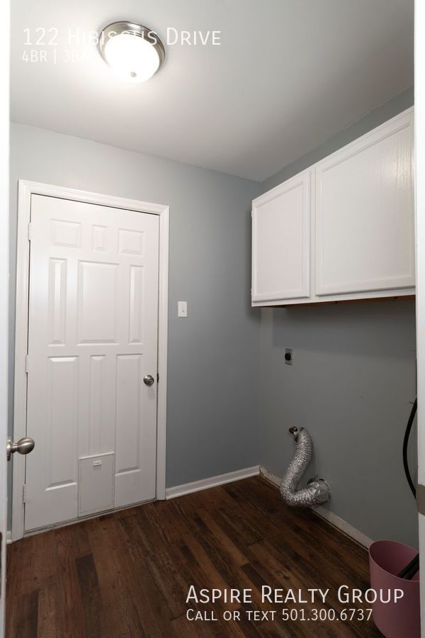 Building Photo - 122 Hibiscus Dr