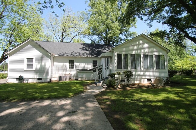 Building Photo - Exclusively Offered By Muse Realty Rentals, LLC