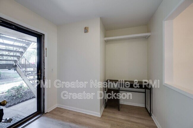Building Photo - 3000 Hillsboro Pike