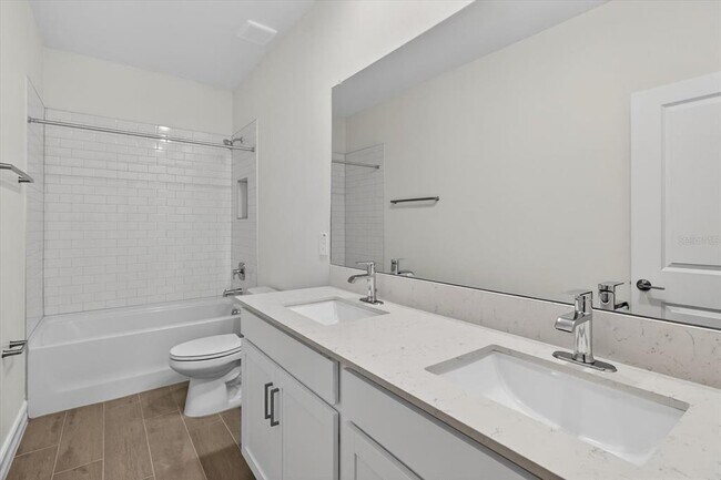 Building Photo - 6925 Main St