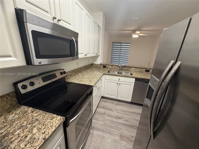 Building Photo - 12221 SW 27th St