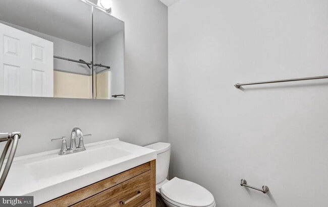 Building Photo - 3629 10th St