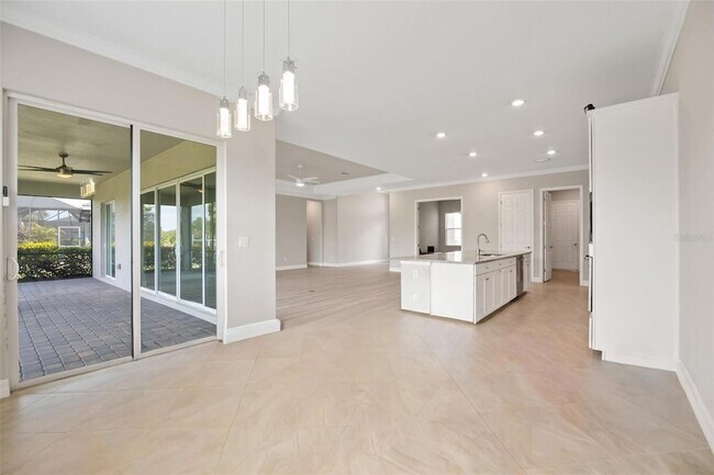 Building Photo - 14500 Ponce De Leon Trl
