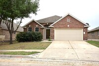 Building Photo - Buda Living Done Right—Space, Flexibility & Location