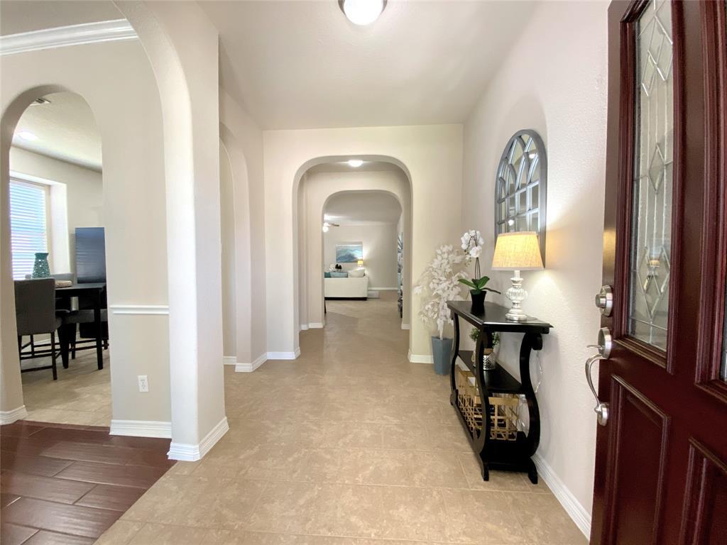 Building Photo - 314 River Briar Ln