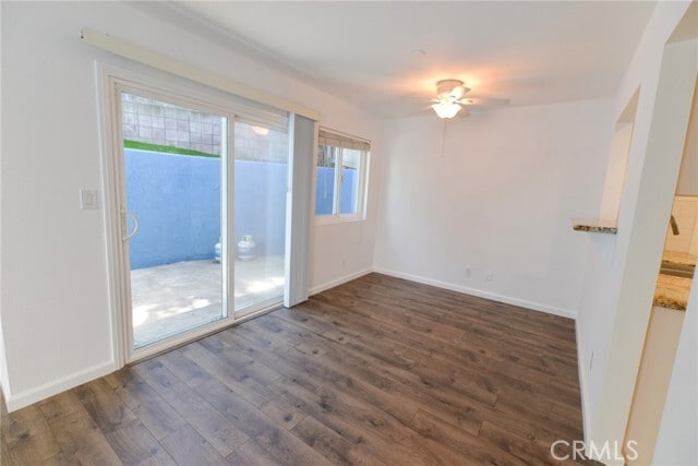 Building Photo - 257 Avenida Victoria