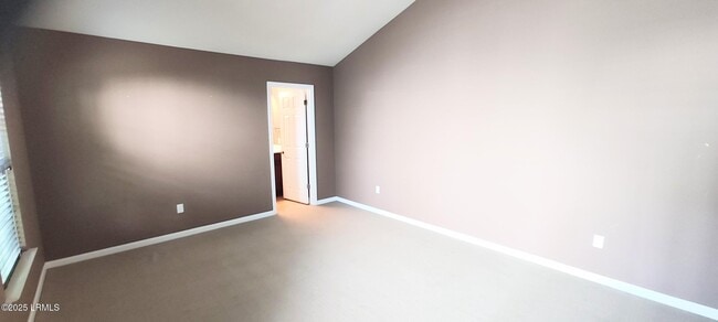 Building Photo - 17 Harbison Pl