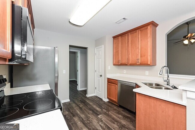 Building Photo - 114 Rockbridge Loop
