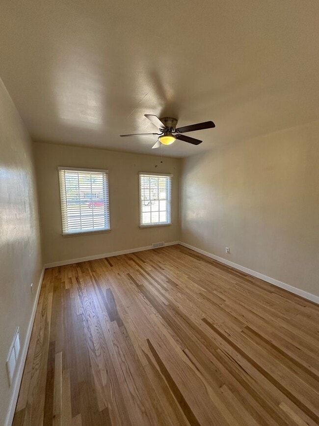 Building Photo - 2 BEDROOM, 1 BATHROOM APARTMENT NEAR ALTA ...