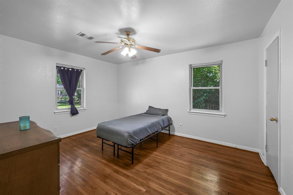 Building Photo - 3806 Tilson Ln