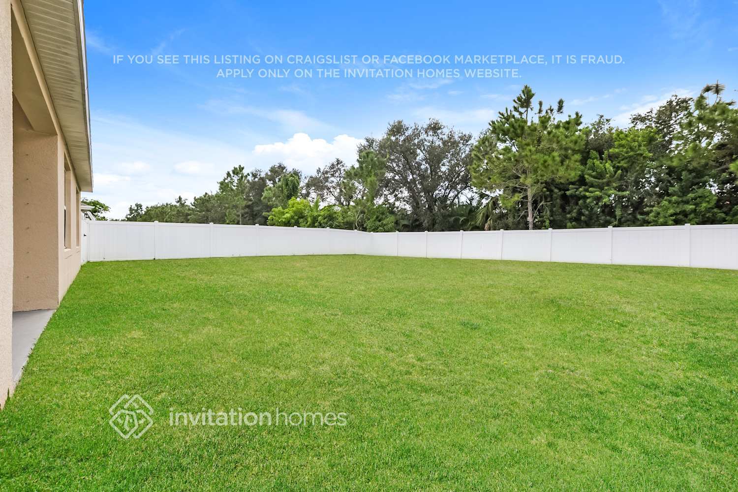 Building Photo - 14954 Flowing Gold Dr