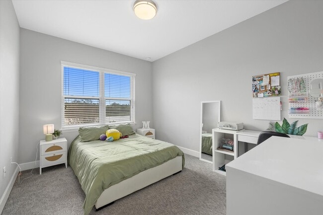 Building Photo - 5954 Anise Dr