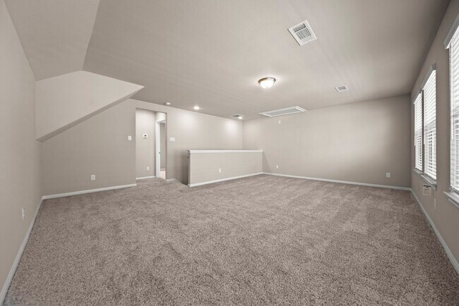 Building Photo - 17214 Broadleaf Oak Dr