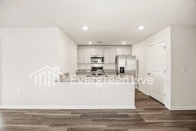 Building Photo - Coming Soon!