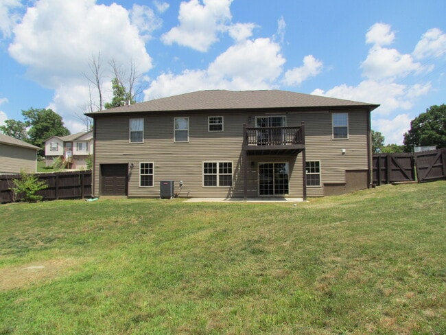 Building Photo - AVAILABLE!!!