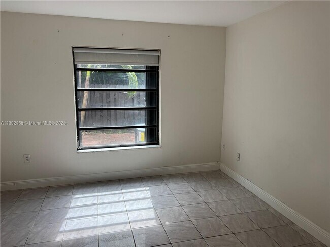 Building Photo - 11264 SW 91st Terrace