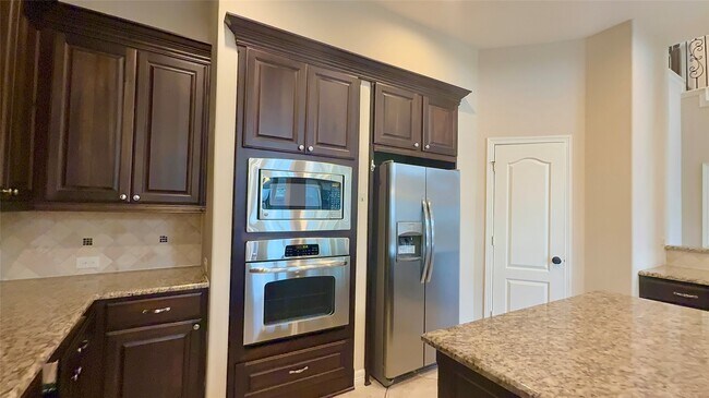 Building Photo - 27623 Dalton Bluff Ct