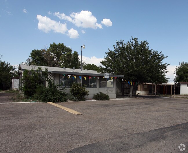Building Photo - Cadillac Estates