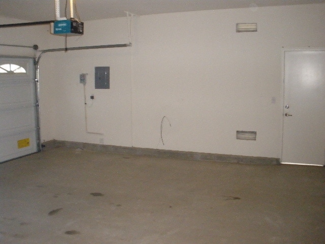 Building Photo - 1043 Villaggio Cir