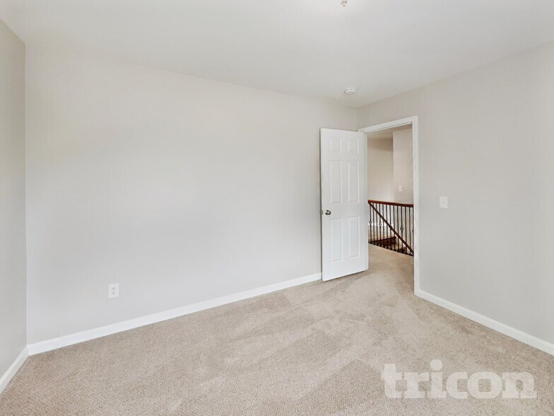 Building Photo - 156 Meadow Loop Dr