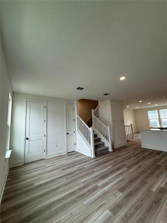 Building Photo - 15039 Groveside Rd