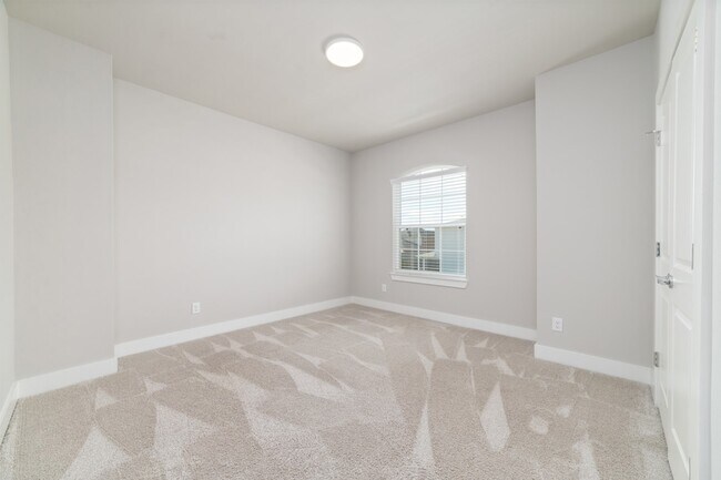 Building Photo - 3546 Talia Wood Ct