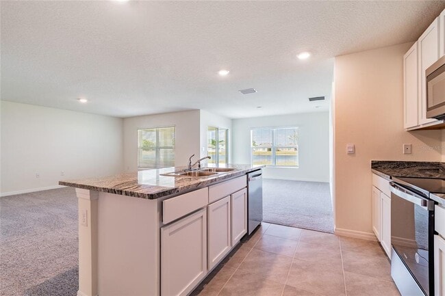 Building Photo - 808 Tidal Rock Ave