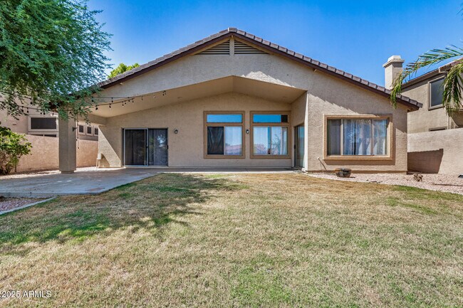Building Photo - 6769 W Monona Dr