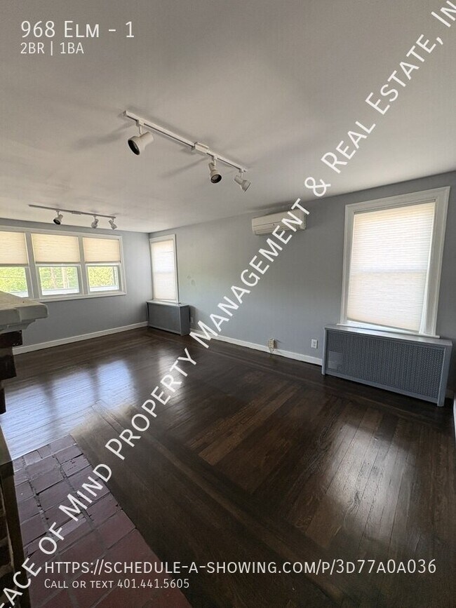 Building Photo - 968 Elm-1