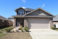 Building Photo - 4BR/2.5BA Home Near NAS Pensacola with First-Floor Primary, Stainless Kitchen & Covered Patio