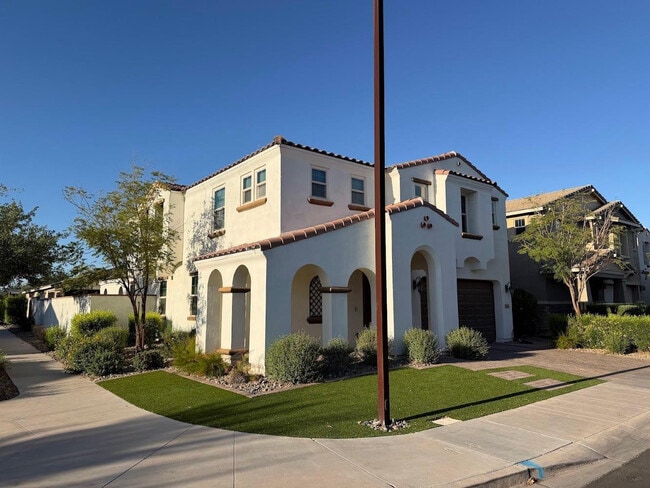 Building Photo - 9854 E Tungsten Dr