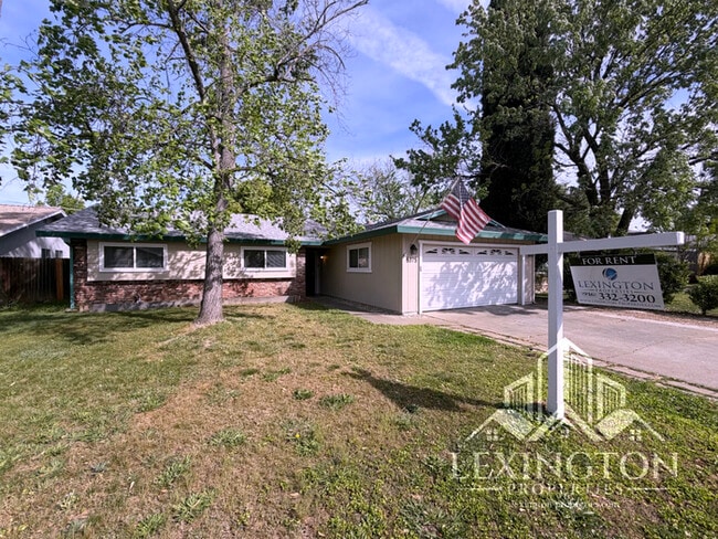 Building Photo - Lovely updated, 3BD/2BA, Home in Rocklin – off Pacific St. near Hwy 80 Access!