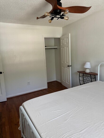 Building Photo - 2817 Sourwood St