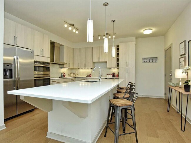 Building Photo - 3600 S Lamar Blvd