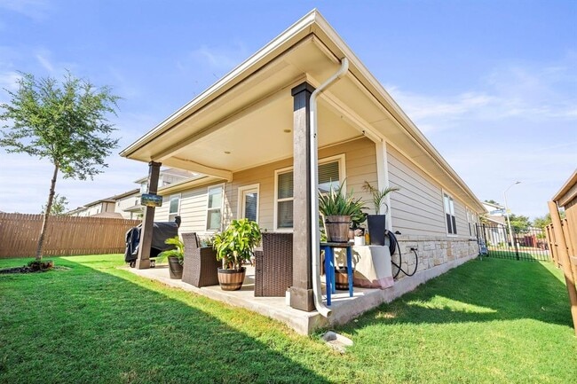 Building Photo - 11901 Dispatch Wy