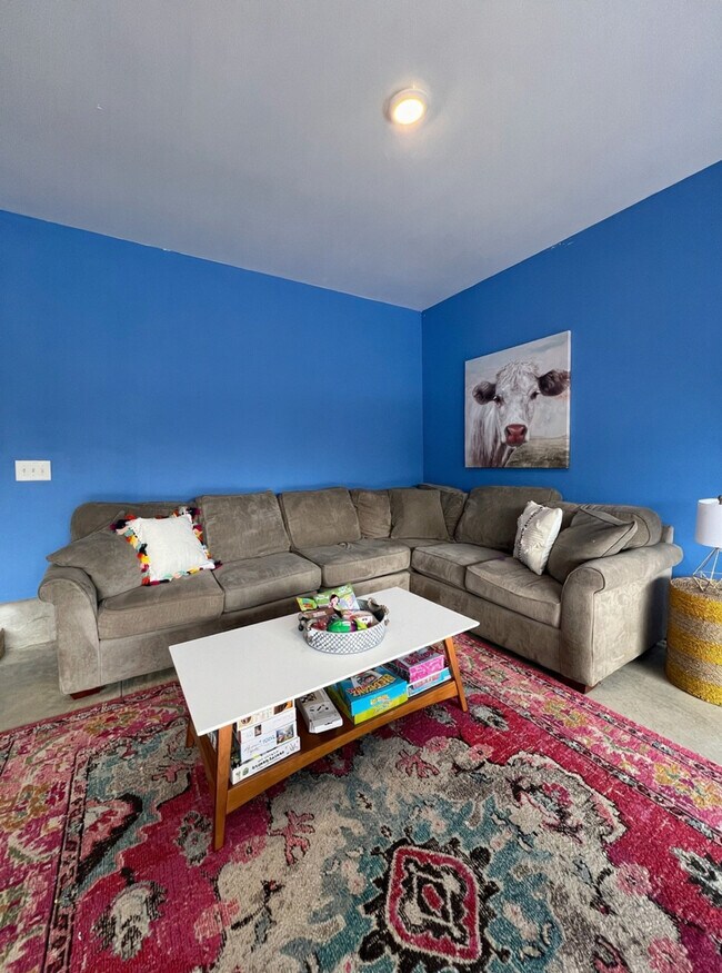Building Photo - 114 Fitzgerald Dr