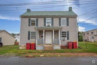 Building Photo - 210 W North St