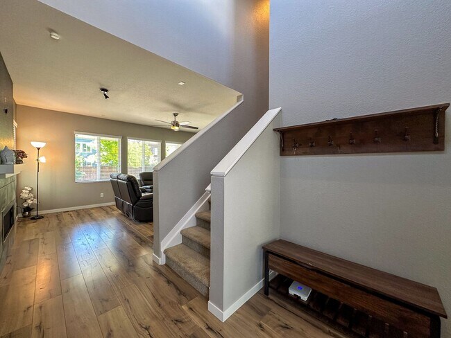 Building Photo - Upgraded 3-Bedroom home in Stepping Stone