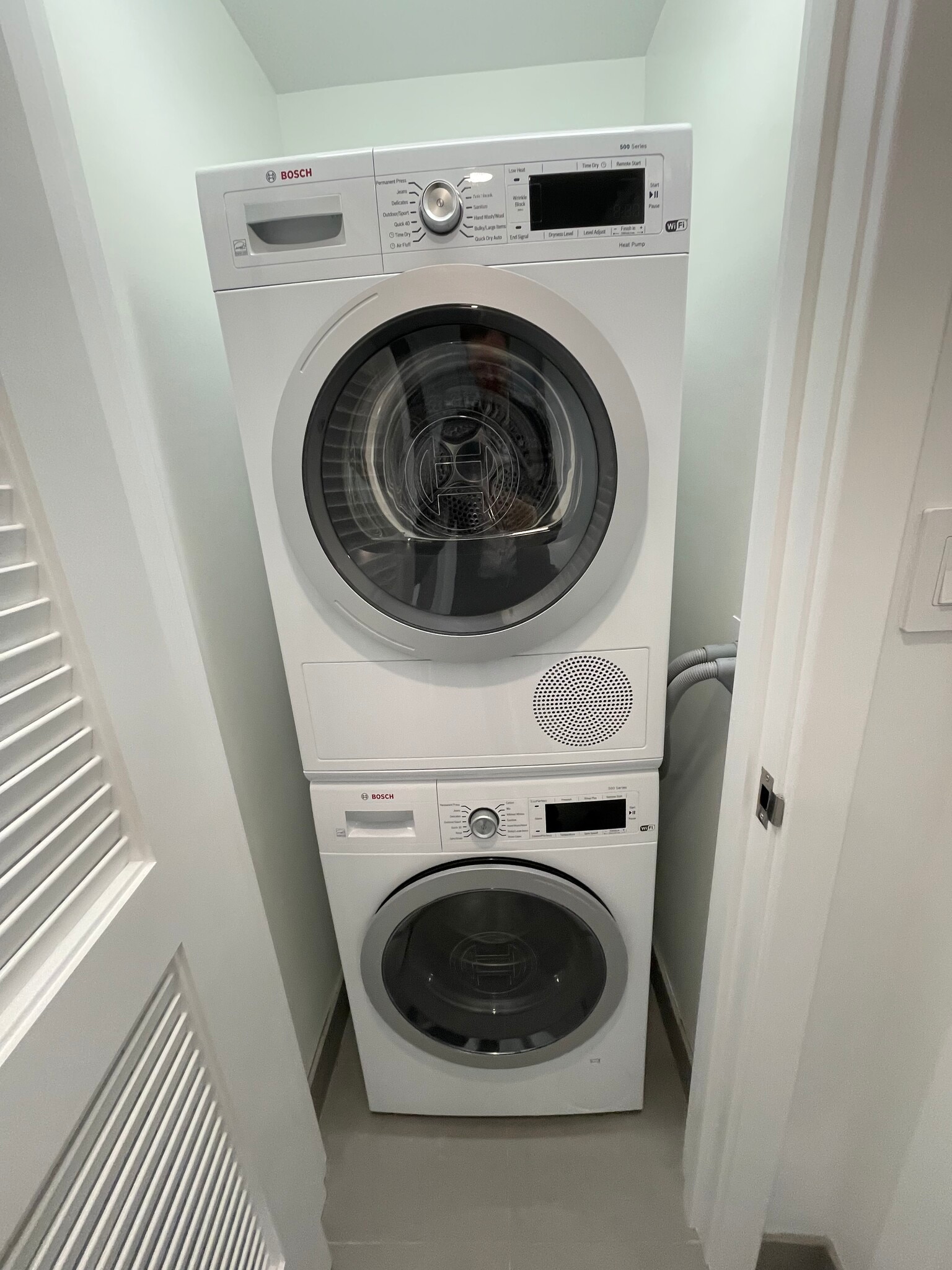 Building Photo - 16 Fleet St