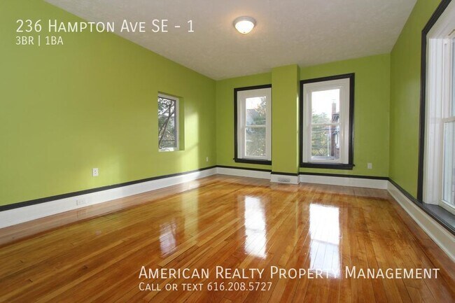 Building Photo - 236 Hampton Ave SE