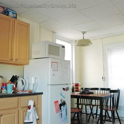 Building Photo - 1267 Commonwealth Ave