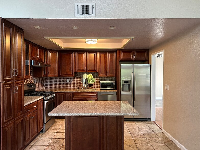 Building Photo - 11452 Garden Terrace Dr