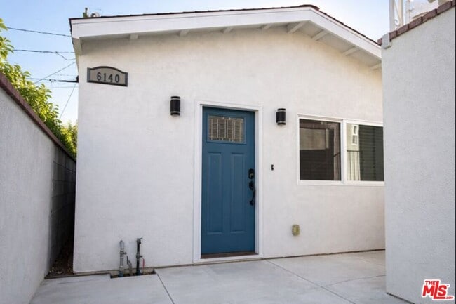 Building Photo - 6140 W 74th St