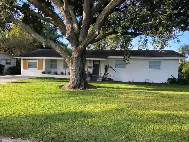 Building Photo - 4112 Dublin St