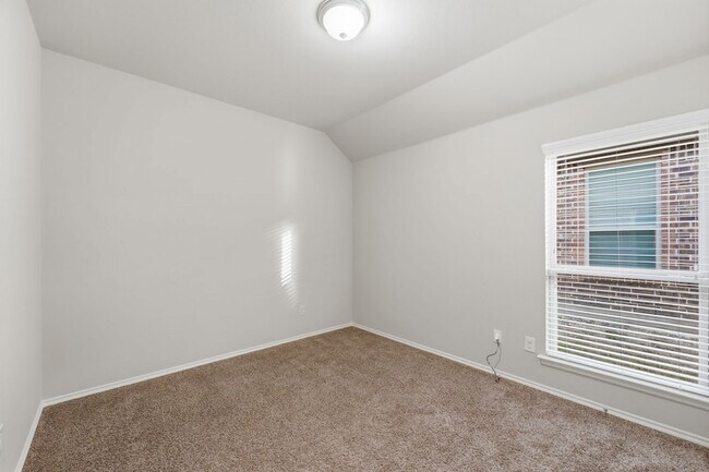 Building Photo - 316 Rocky Pine Rd