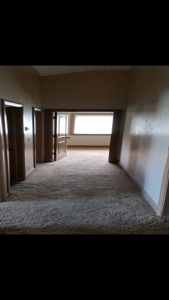 Building Photo - 4099 W Park Cir
