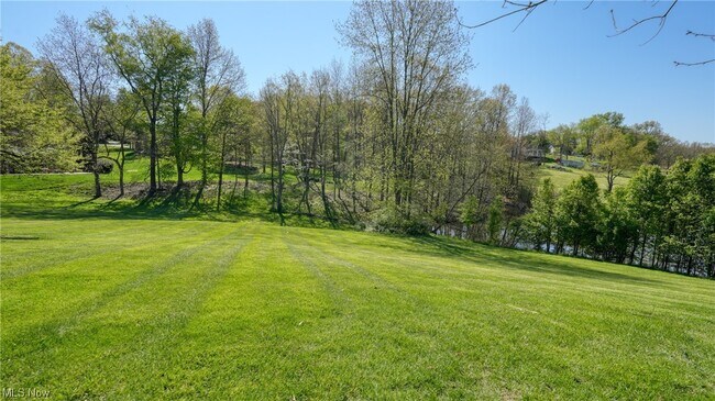 Building Photo - 158 Chelsea Cove